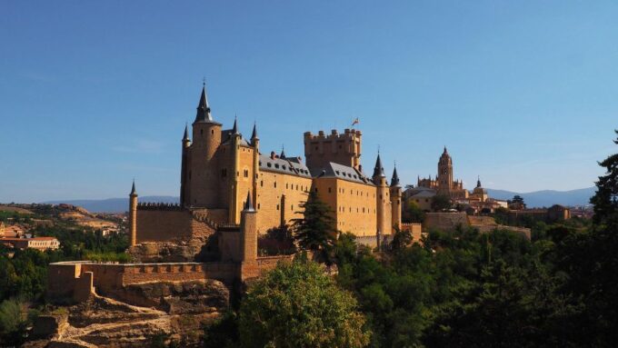 From Madrid: Segovia Highlights Private Half-Day Tour - Comfortable Shoes Recommended