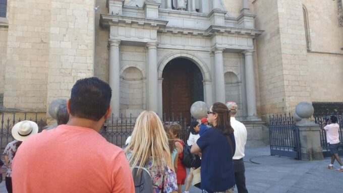 From Madrid: Toledo and Segovia Day Tour - Frequently Asked Questions