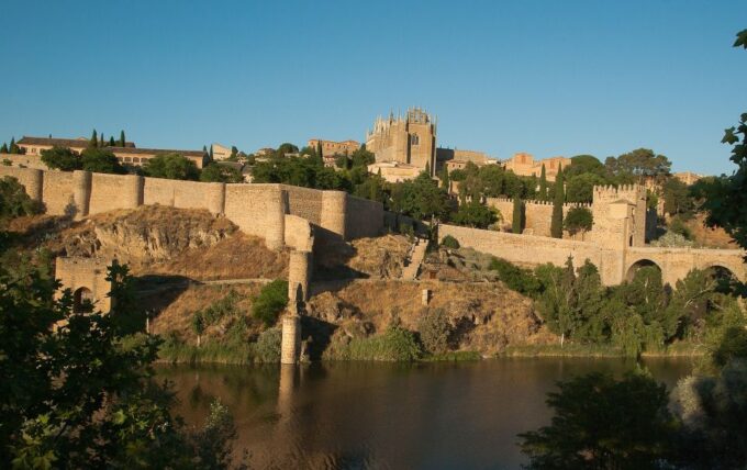 From Madrid: Toledo Full-Day Trip With Optional Cathedral - Comfortable Bus Transport