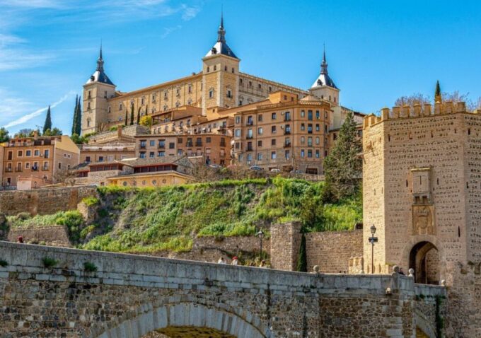 From Madrid: Toledo Tour With Wine Tasting and 7 Monuments - Winemaking Tradition in Castilla La Mancha