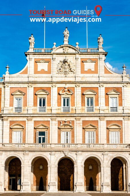 From Madrid: Tour Private Aranjuez & Toledo - Frequently Asked Questions
