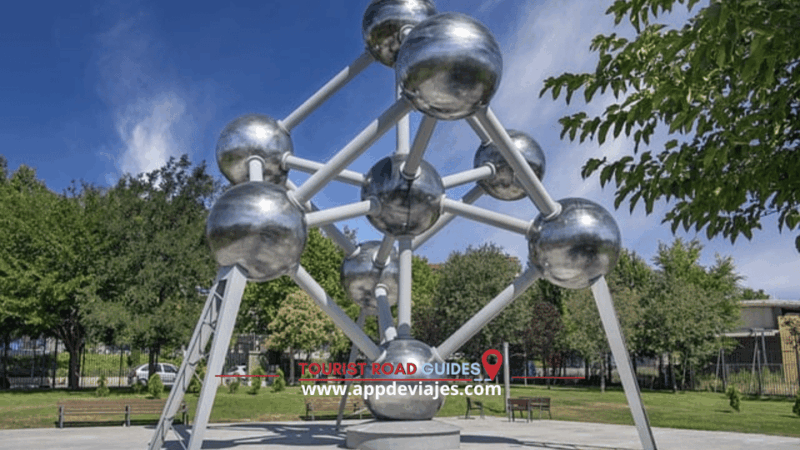From Madrid: Tour Private Walking 3 Hours - Experience Details