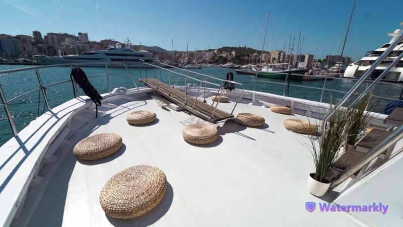 From Magaluf: Palma Bay Sightseeing Cruise With Live Music - Importance of Reserving Early