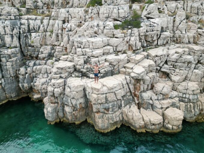 From Makarska: Hidden Gems of Hvar Islands North Shore - Meeting Point and Directions