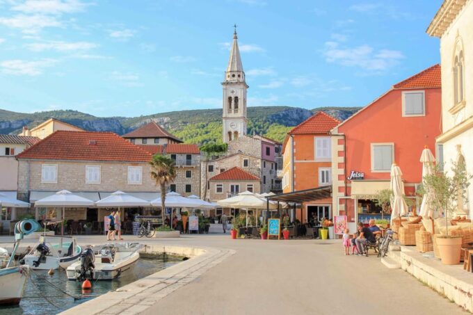 From Makarska: Hvar Island North Shore Speedboat Tour 3 - Jelsa