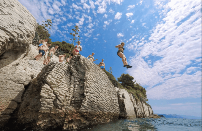 From Makarska: Hvar Island North Shore Speedboat Tour 3 - Frequently Asked Questions