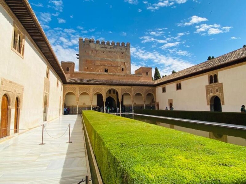 From Malaga: Alhambra Guided Tour With Entry Tickets - Alhambra Complex and Generalife