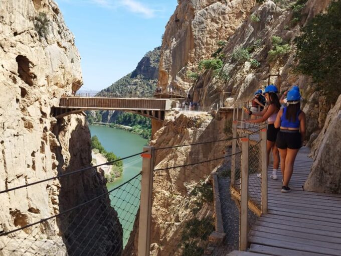 From Malaga: Caminito Del Rey Sunset Tour With Transfer - Tour Highlights