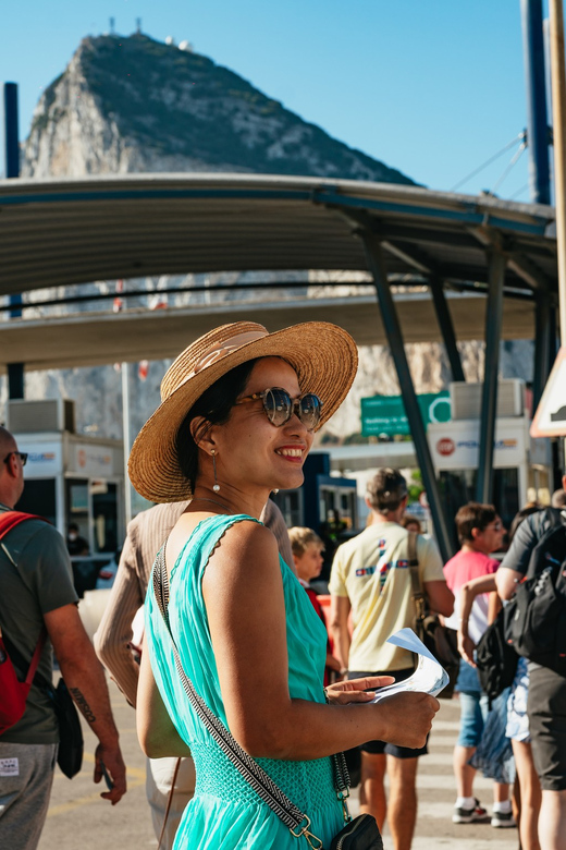 From Malaga: Gibraltar Day Trip With Walking Tour - Detailed Itinerary