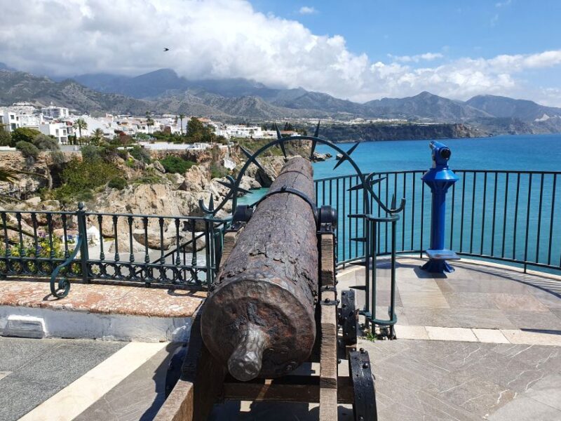 From Málaga: Guided Day Trip to Villages Nerja & Frigiliana - Guided Tour of Frigiliana