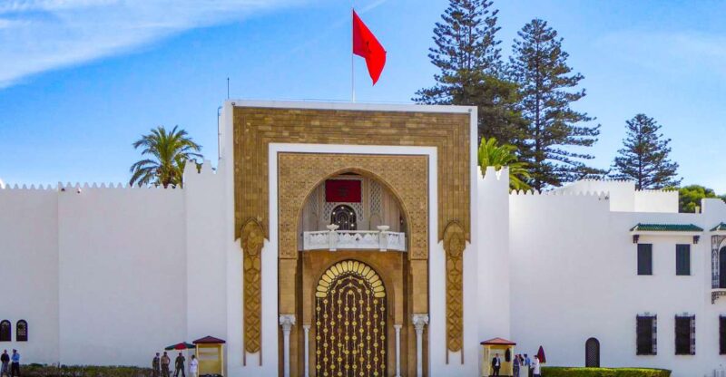 From Málaga: Morocco Day Trip With Tour Guide and Lunch - Itinerary and Highlights
