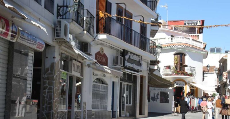 From Malaga: Nerja, Caves and Frigiliana Private Guided Tour - Exploring the Nerja Caves