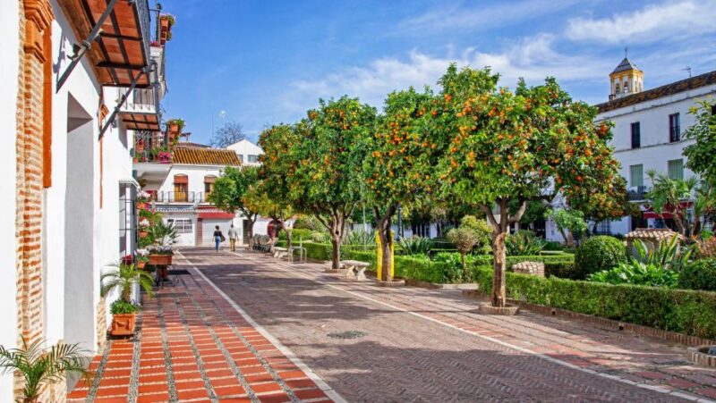 From Malaga or Costa Del Sol: Mijas, Marbella & Puerto Banus - Recommended Attire