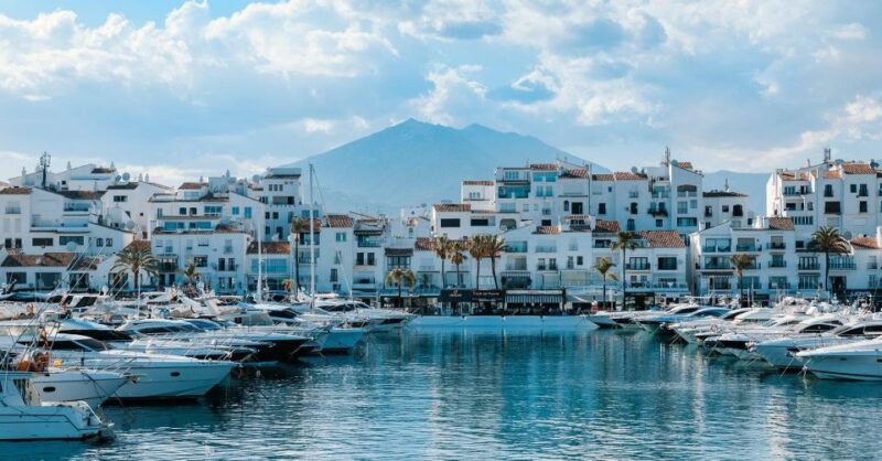 From Malaga: Private Guided Tour of Marbella, Mijas, Banus - Exploring Mijas