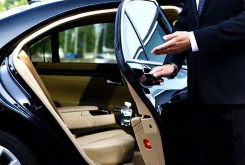From Malaga: Private Malaga Airport Transfer to Ronda - Meet-and-Greet Service