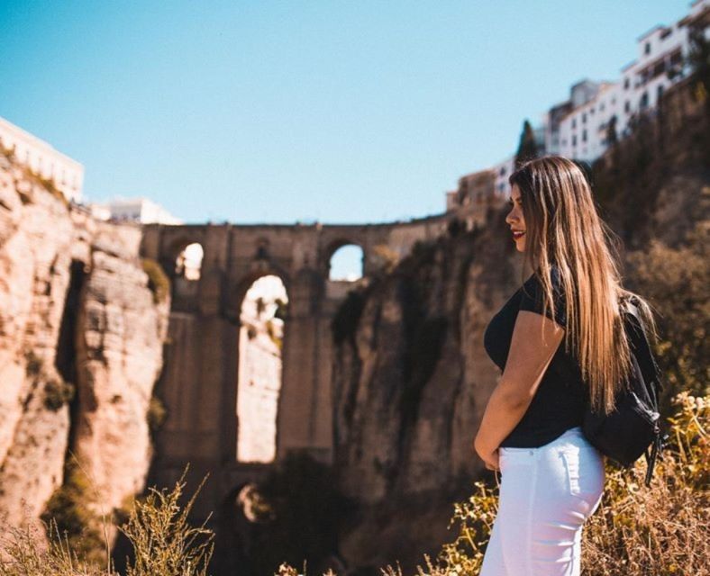 From Malaga: Ronda & Setenil De Las Bodegas Guided Day Trip - Key Points