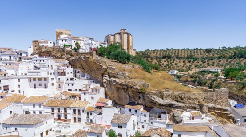 From Málaga: Ronda, White Village & Seville Day Trip - Guided Tour of Ronda