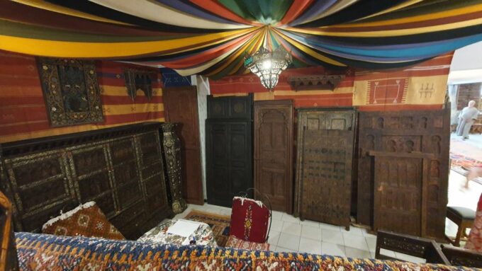 From Malaga: Tangier Day Tour With Bazaar Shopping and Lunch - Moroccan Lunch Highlight