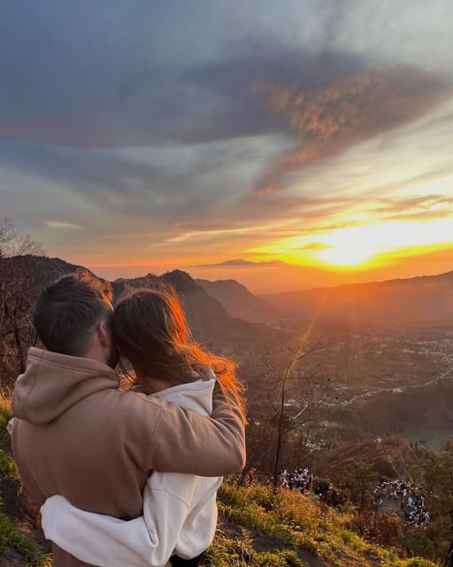 From Malang: Shared Bromo Sunrise Tour With Breakfast - Transportation and Pickup Details