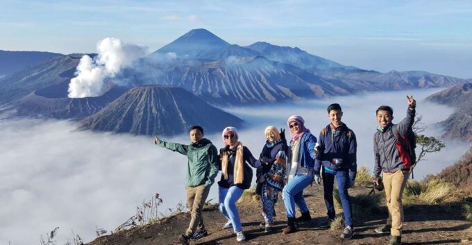 From Malang: Ultimate Mount Bromo National Park Sunrise Tour - Group Size and Languages