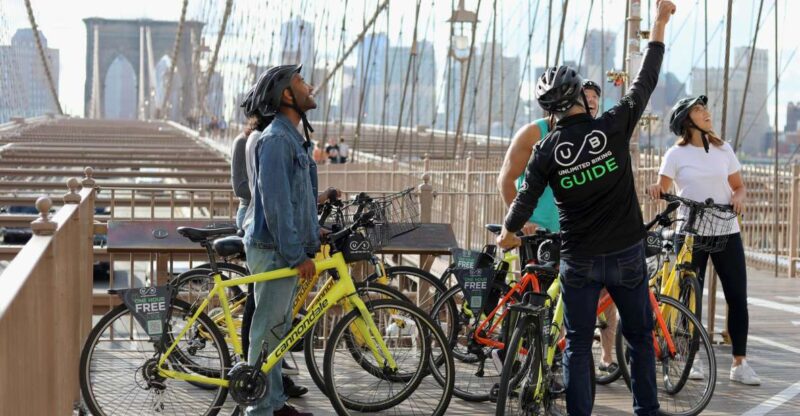 From Manhattan: 2-Hour Brooklyn Bridge Sightseeing Bike Tour - Tour Highlights