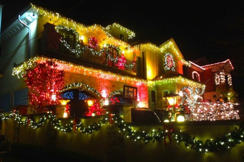 From Manhattan: 4-Hour Christmas Lights Luxury Bus Tour - FAQ