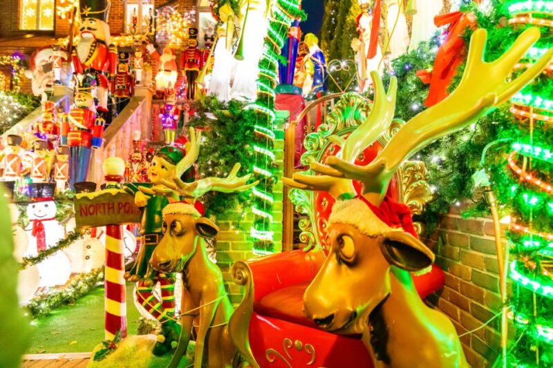 From Manhattan: 4-Hour Dyker Heights Holiday Lights Bus Tour - Meeting Point and Important Information
