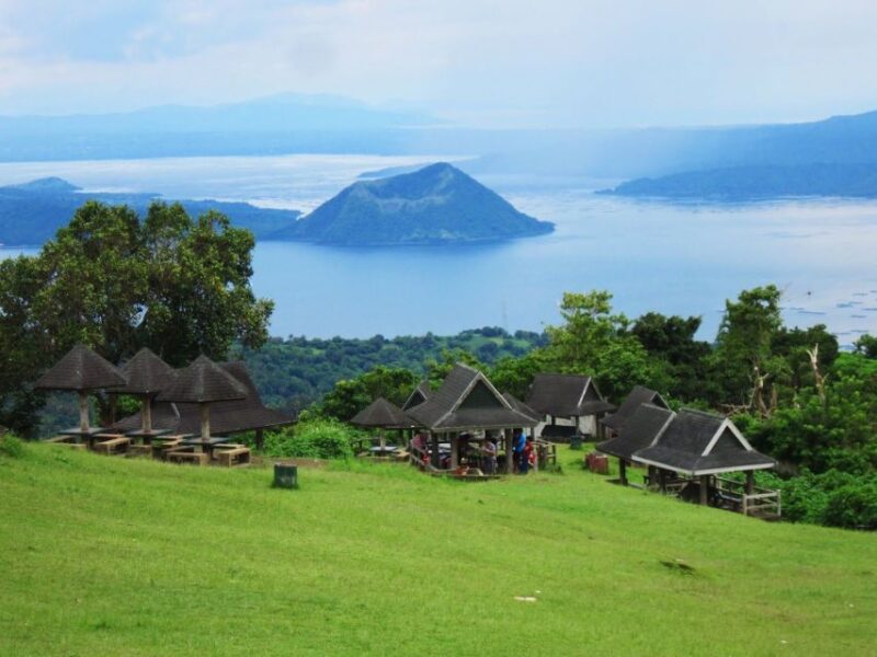 From Manila: Panoramic Tagaytay Ridge Tour - Customer Ratings