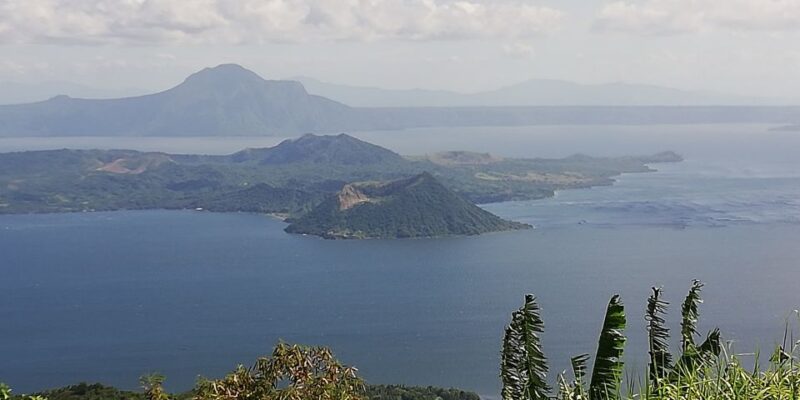 From Manila: Taal Volcano and Lake Boat Sightseeing Tour - Transportation Details