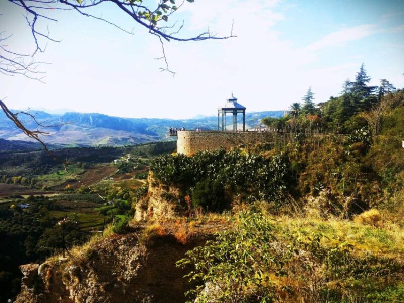 From Marbella: Ronda & Setenil De Las Bodegas Private Trip - Guided Tour of Ronda