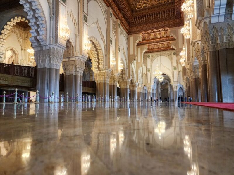From Marrakech: 2-Day Casablanca Tour With Accommodation - Explore Iconic Sites