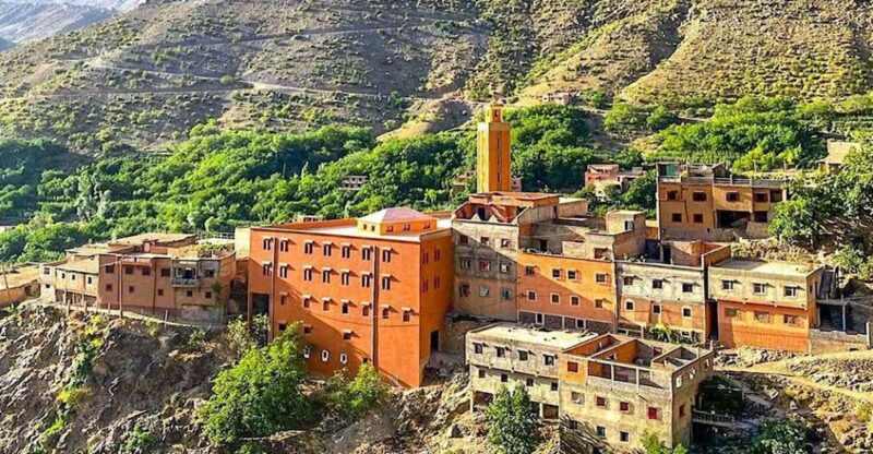 From Marrakech: High Atlas Mountains and 4 Valleys Day Trip - Group Size and Language