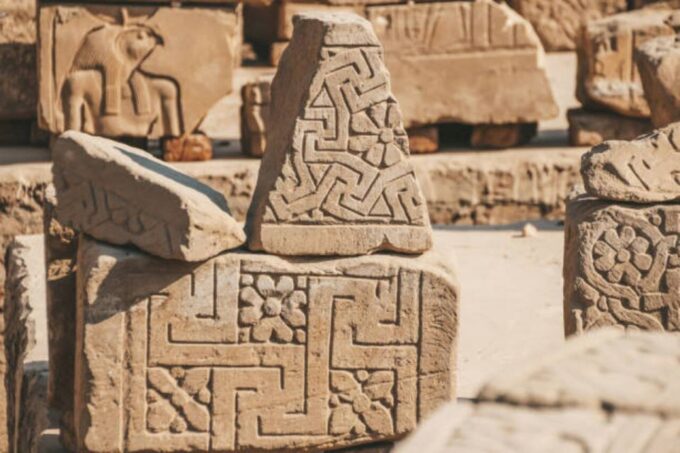 From Marsa Alam: Best of Luxor Private Day Trip With Lunch - Discover the Valley of the Kings