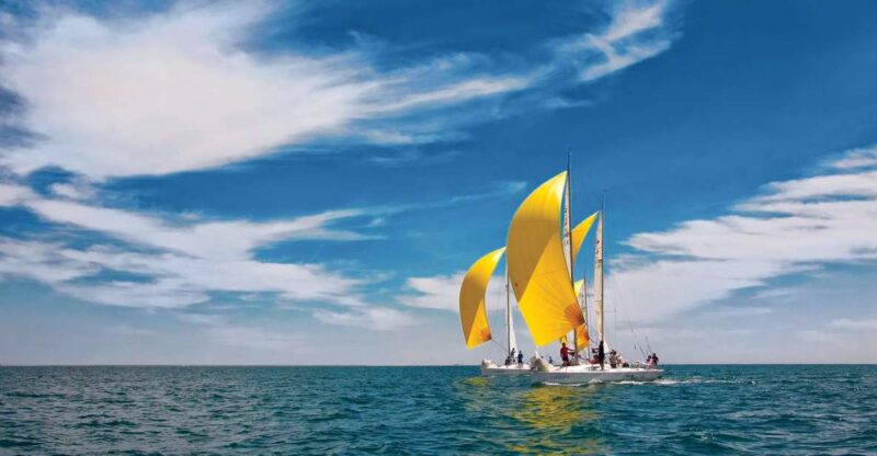 From Marseille: Half-Day Sailing Trip in Frioul Calanques - Duration and Group Size
