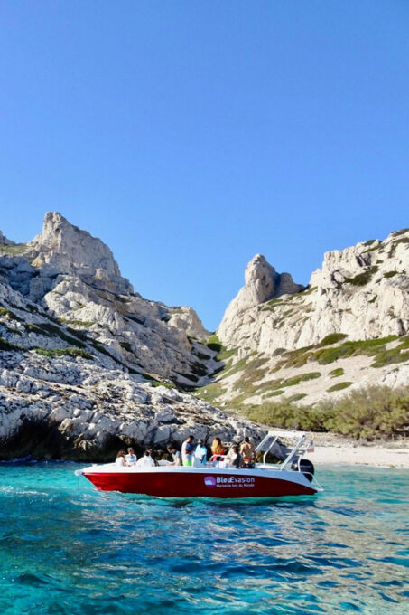 From Marseille: Iconic Calanques Boat Tour With Snorkeling - Pricing and Booking