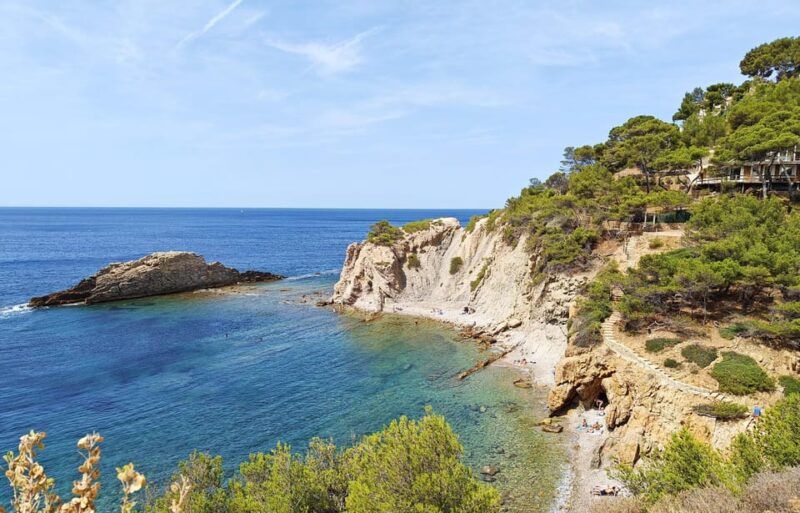 From Marseille to the Calanques Blueues by Train, Hike, Lagoons and Villages - Key Points