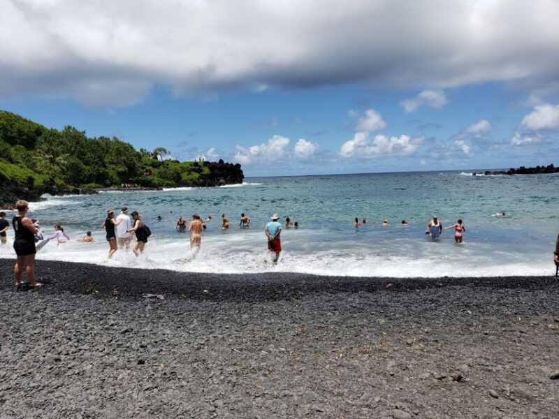 From Maui: Private Road to Hana Day Trip - Highlights of the Experience
