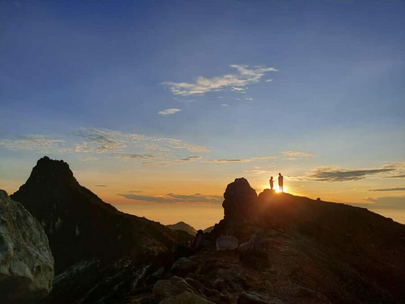 From Medan: Mount Sibayak Sunrise Hike & Natural Hot Spring - Key Points