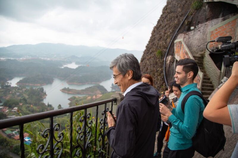 From Medellín: Guatapé and Piedra Del Peñol Guided Tour - Itinerary Highlights