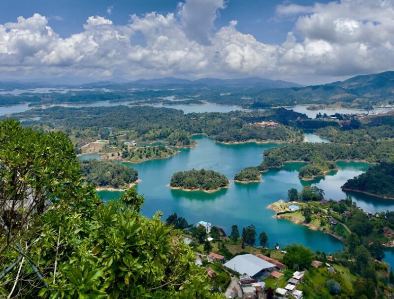 From Medellin: Guatapé Day Trip With El Peñol Rock and Lunch - Inclusions