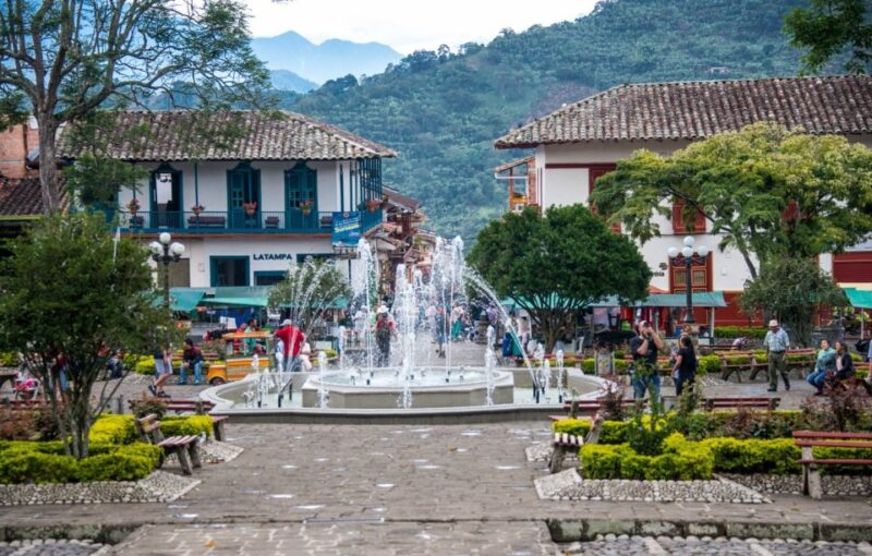 From Medellín: Jardín Town and Coffee Farm Full-Day Tour - Itinerary Details