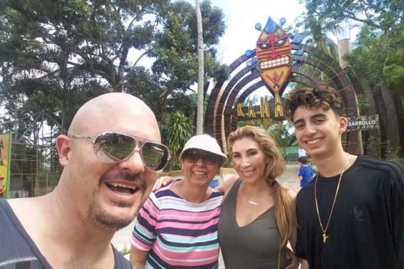 From Medellín: Pablo Escobar's Hacienda Nápoles Private Tour - Key Points