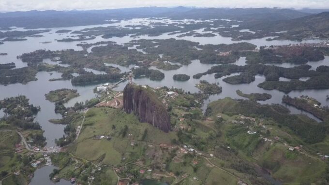 From Medellín: Paragliding Flight and Guatapé Tour - Recap