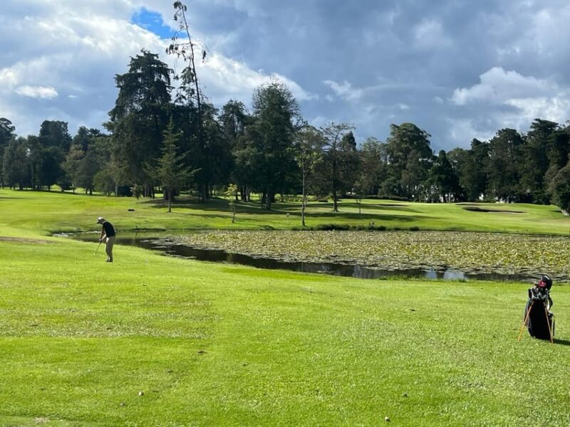 From Medellín: Play GOLF in Rionegro! Private Tour by SUV - Transportation and Guide