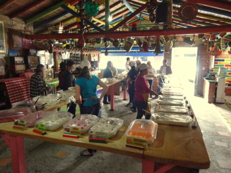 From Medellín: The Retiro Private Tour With Food Tastings - Key Points