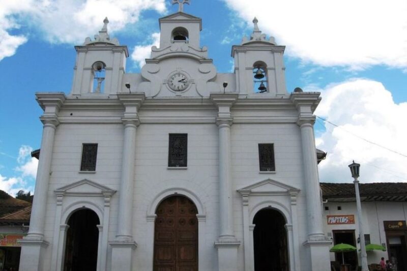 From Medellín: The Retiro Private Tour With Food Tastings - Experience Highlights