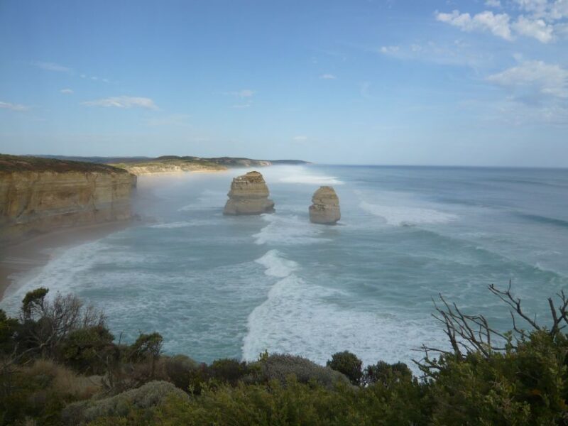 From Melbourne: 3-Day Great Ocean Road Tour With Lodging - Key Points
