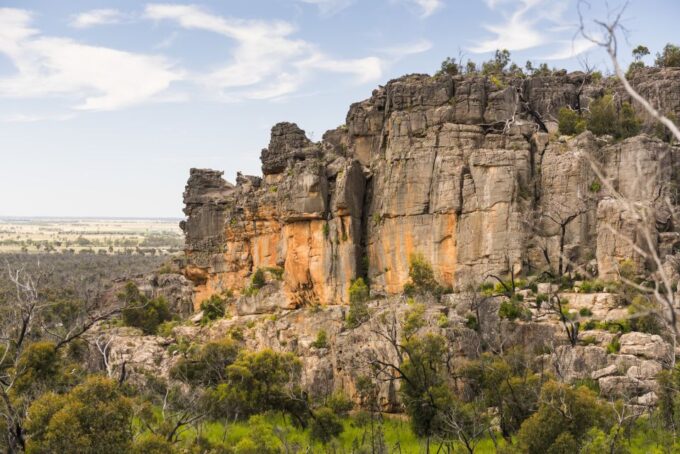 From Melbourne: Grampians National Park Bushwalking Tour - Exploring Aboriginal Culture
