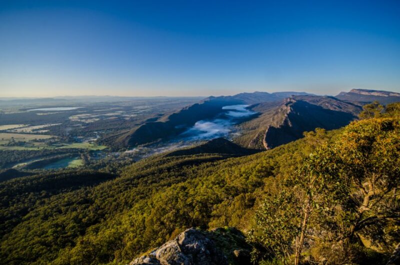 From Melbourne: Grampians National Park & Kangaroos - Taking in the Grampians