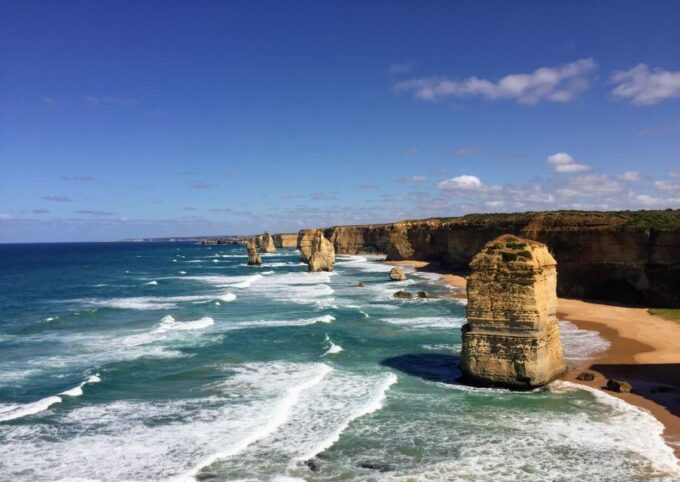 From Melbourne: Great Ocean Road Minibus Tour in Reverse - Departure and Check-in Details